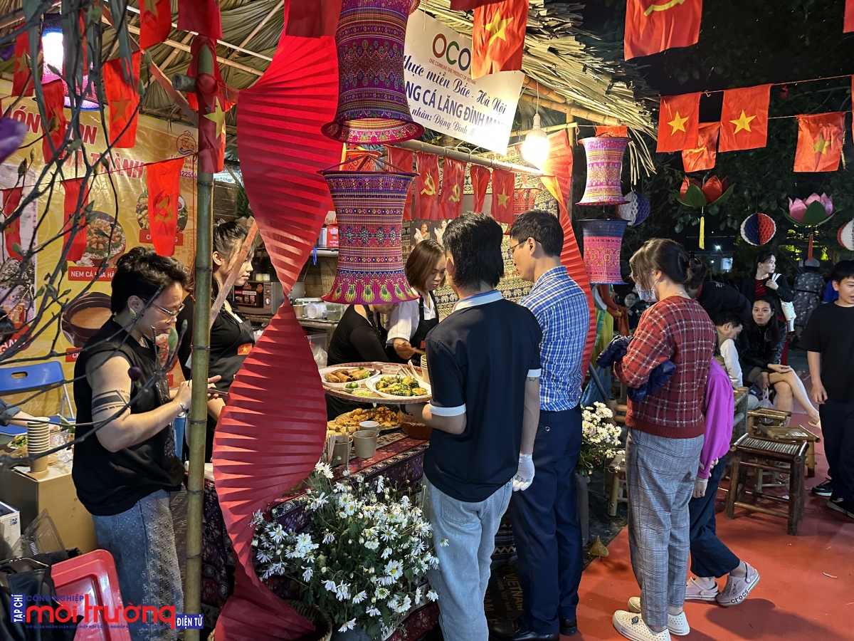 Festival OCOP Việt Nam 2025: Từ giá trị bản địa đến khát vọng chinh phục thị trường toàn cầu Festival OCOP Việt Nam 2025: Từ giá trị bản địa đến khát vọng chinh phục thị trường toàn cầu