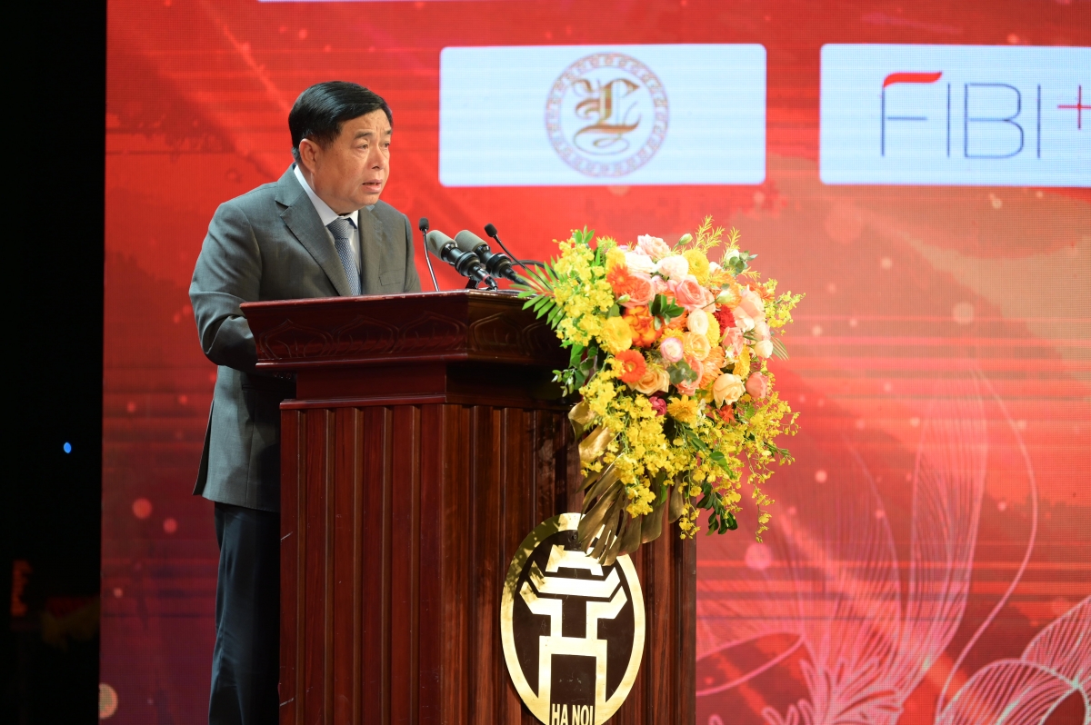 Phó Thủ tướng Chính phủ Nguyễn Chí Dũng phát biểu