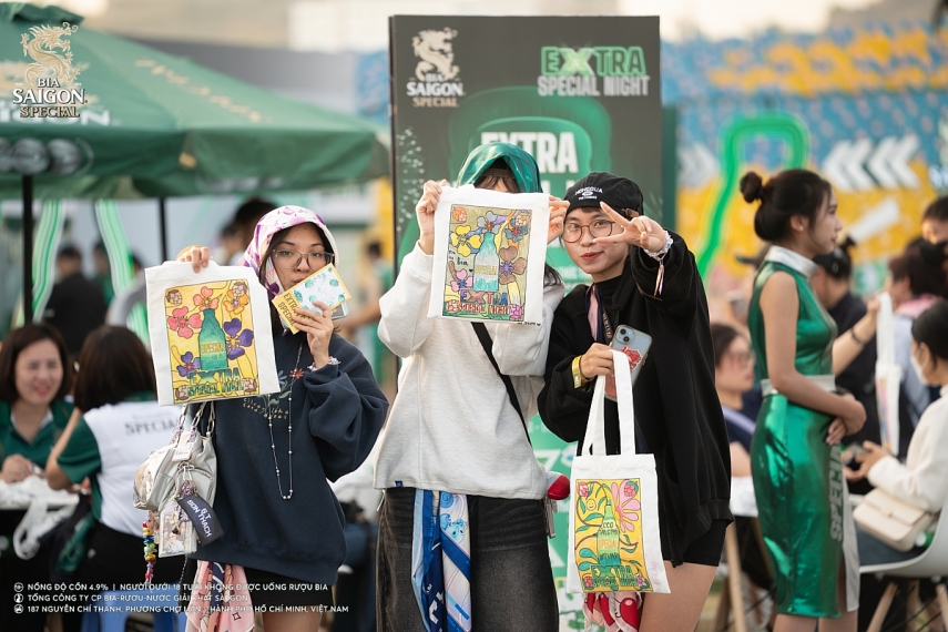 Bia Saigon Special trao hàng ngàn “Lộc Special” tại Extra Special Night 2025, sẵn sàng tỏa Tết lớn