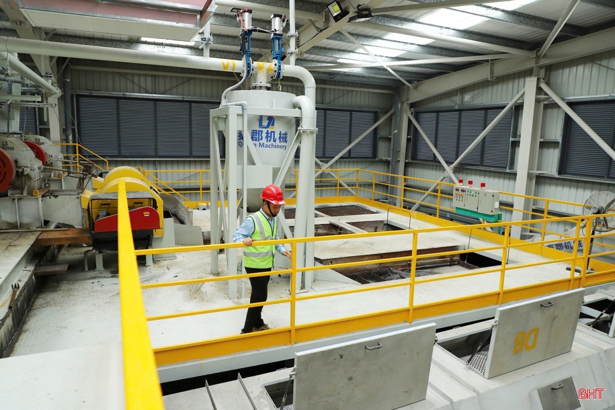 Nhà máy Điện rác Phú Sơn với công nghệ hiện đại được kỳ vọng giải quyết bài toán xử lý rác thải và bảo vệ môi trường tại thành phố Huế. Nhà máy Điện rác Phú Sơn với công nghệ hiện đại được kỳ vọng giải quyết bài toán xử lý rác thải và bảo vệ môi trường tại thành phố Huế.