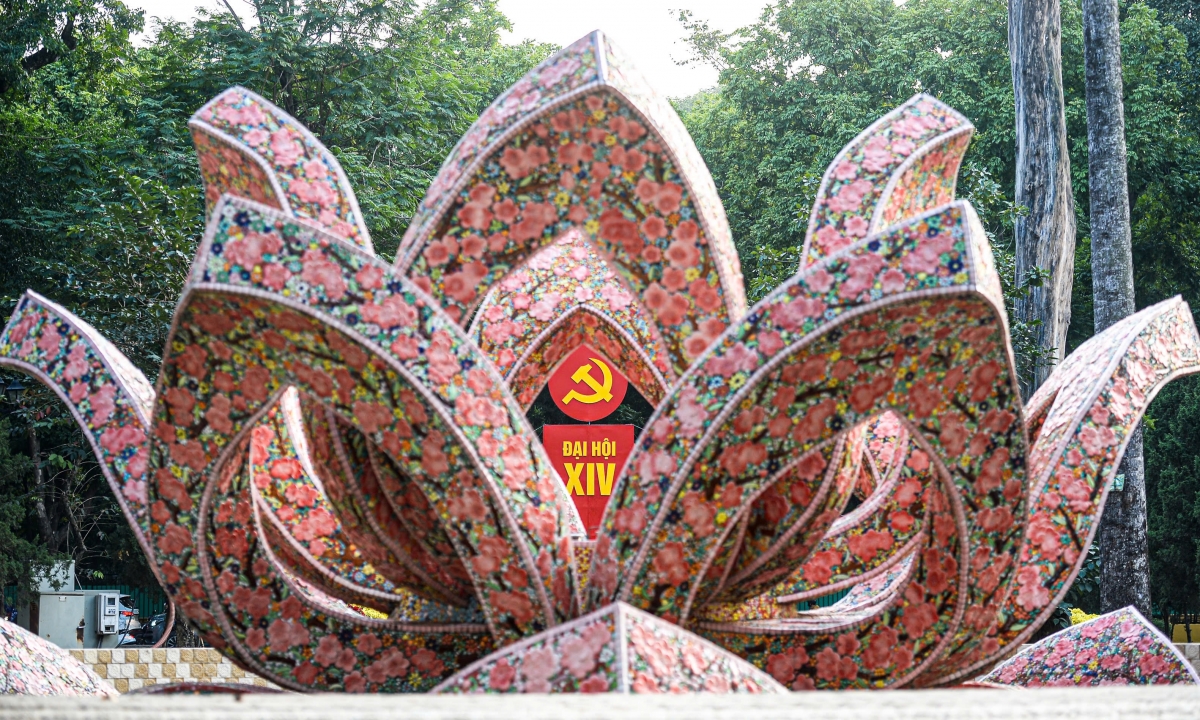 Sắc đỏ Thủ đô hướng về Đại hội XIV của Đảng