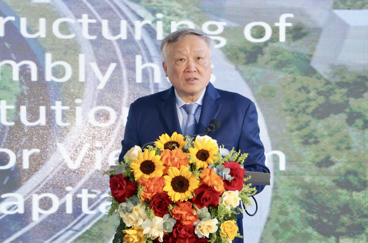 Phó Thủ tướng Thường trực chính phủ Nguyễn Hòa Bình phát biểu chỉ đạo tại buổi lễ