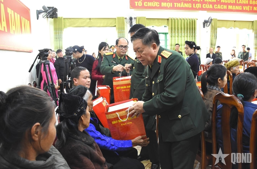 Xây dựng Đảng bộ Quân đội mẫu mực, tiêu biểu, ngang tầm nhiệm vụ