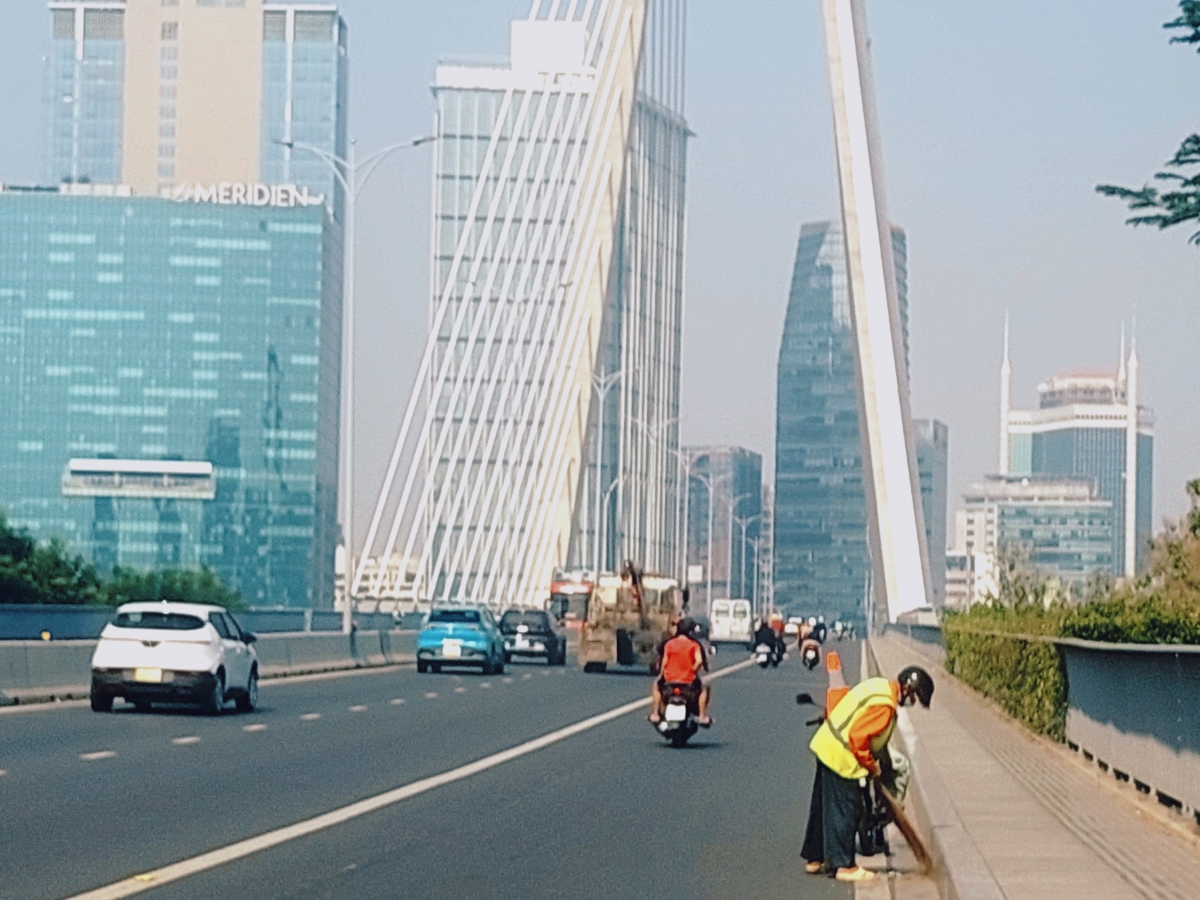 Chào xuân Bính Ngọ - Chào kỷ nguyên xanh của thành phố