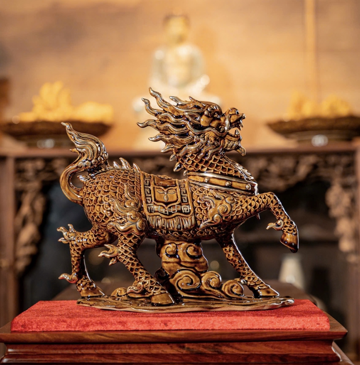 Sản phẩm linh vật ngựa gốm