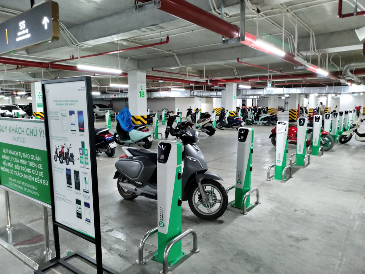 Thuê xe điện: Lựa chọn xanh của tài xế công nghệ Thuê xe điện: Lựa chọn xanh của tài xế công nghệ