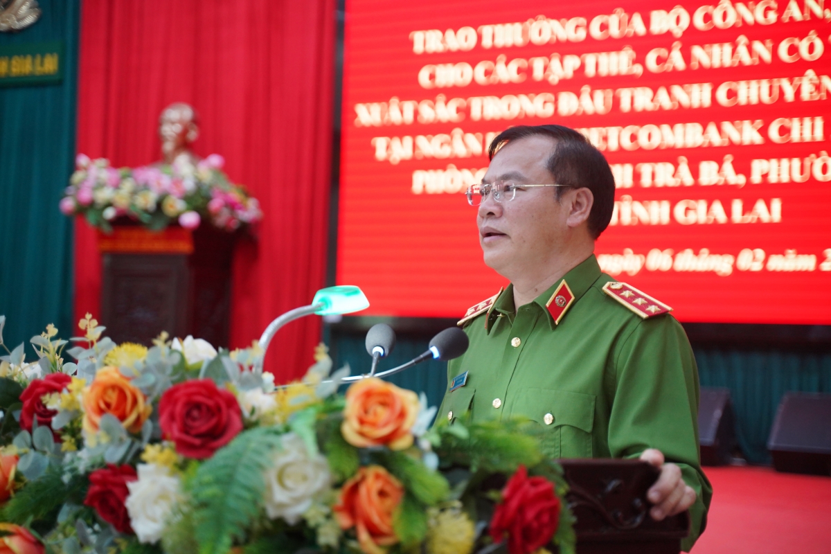 Thượng tướng Nguyễn Văn Long, Thứ trưởng Bộ Công an phát biểu tại buổi lễ