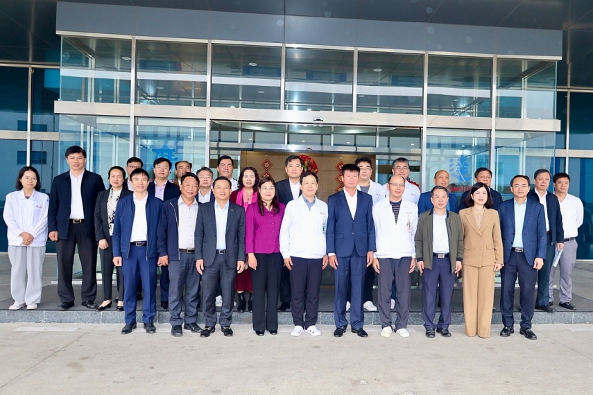 Không khí sản xuất đầu Xuân tại khu kinh tế và các khu công nghiệp, cụm công nghiệp tỉnh Ninh Bình Không khí sản xuất đầu Xuân tại khu kinh tế và các khu công nghiệp, cụm công nghiệp tỉnh Ninh Bình