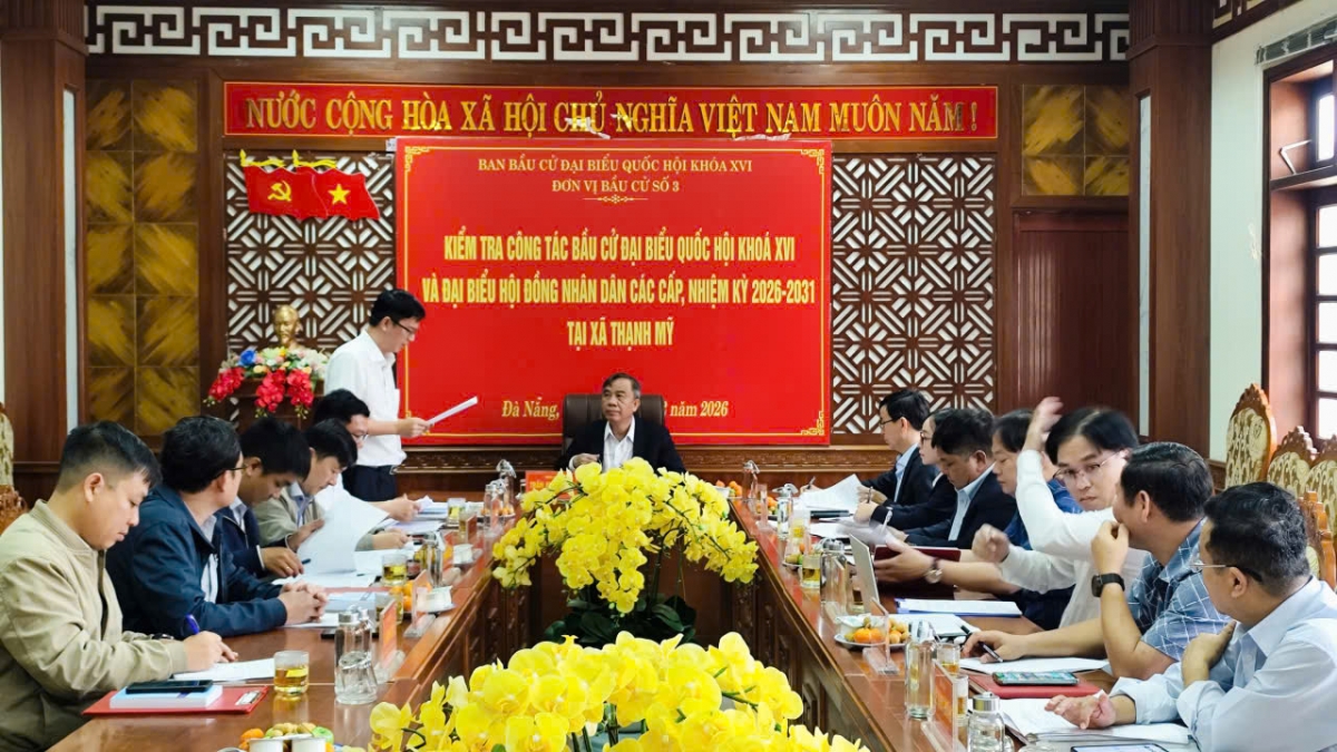 Đoàn kiểm tra Ban Bầu cử đại biểu Quốc hội khóa XVI – Đơn vị bầu cử số 3 làm việc với Ban Chỉ đạo bầu cử, Ủy ban bầu cử xã Thạnh Mỹ nhằm kiểm tra, đôn đốc việc triển khai công tác bầu cử trên địa bàn xã