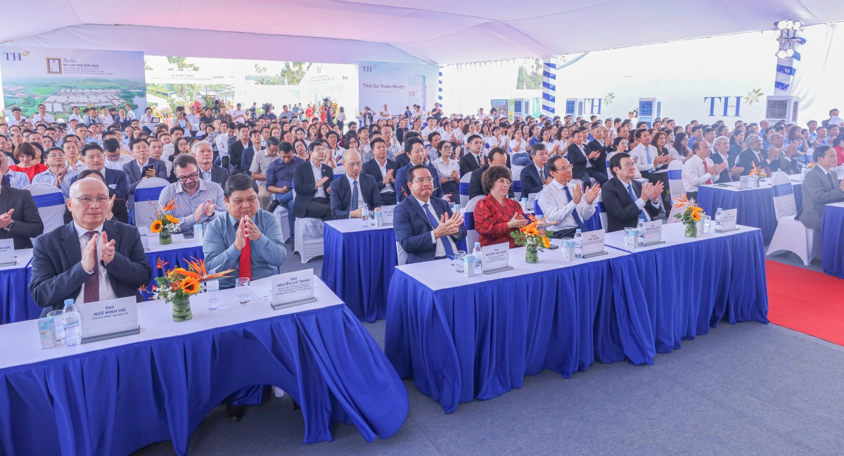 Tập đoàn TH khởi công Nhà máy chế biến thực phẩm sạch TH Bình Dương:  Mốc son mới trên con đường Vì sức khỏe cộng đồng