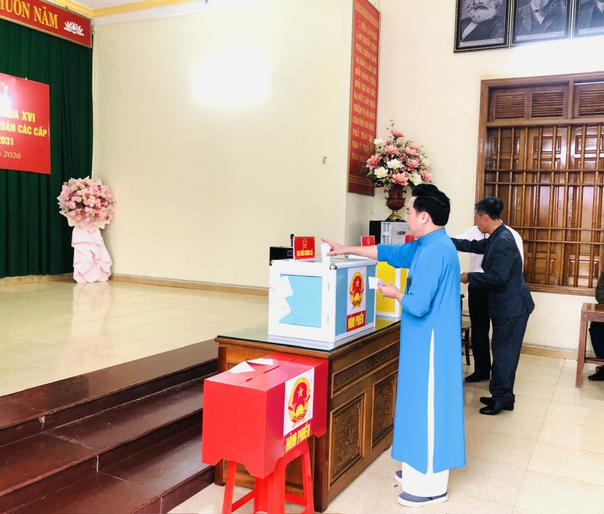 Cử tri thôn Ninh Phú nô nức tham gia ngày bầu cử Đại biểu Quốc hội khóa XVI và Đại biểu Hội đồng nhân dân các cấp nhiệm kỳ 2026-2031 Cử tri thôn Ninh Phú nô nức tham gia ngày bầu cử Đại biểu Quốc hội khóa XVI và Đại biểu Hội đồng nhân dân các cấp nhiệm kỳ 2026-2031