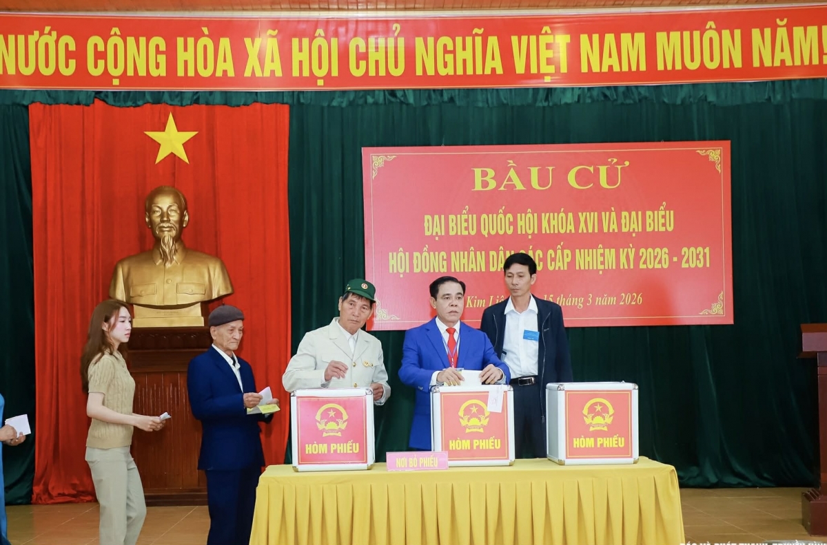 2,6 triệu cử tri Nghệ An rộn ràng tham gia ngày hội bầu cử của đất nước 2,6 triệu cử tri Nghệ An rộn ràng tham gia ngày hội bầu cử của đất nước