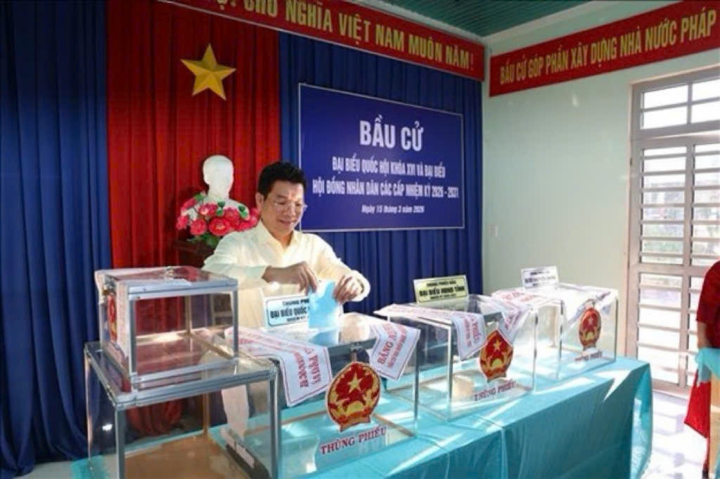 Tây Ninh: Cử tri nêu cao tinh thần trách nhiệm trong Tây Ninh: Cử tri nêu cao tinh thần trách nhiệm trong