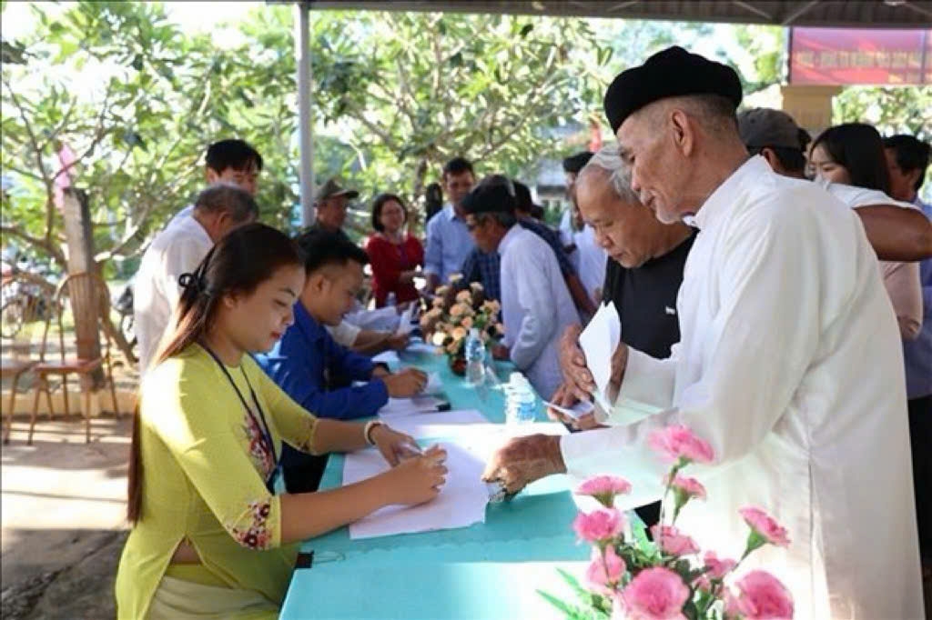 Tây Ninh: Cử tri nêu cao tinh thần trách nhiệm trong Tây Ninh: Cử tri nêu cao tinh thần trách nhiệm trong