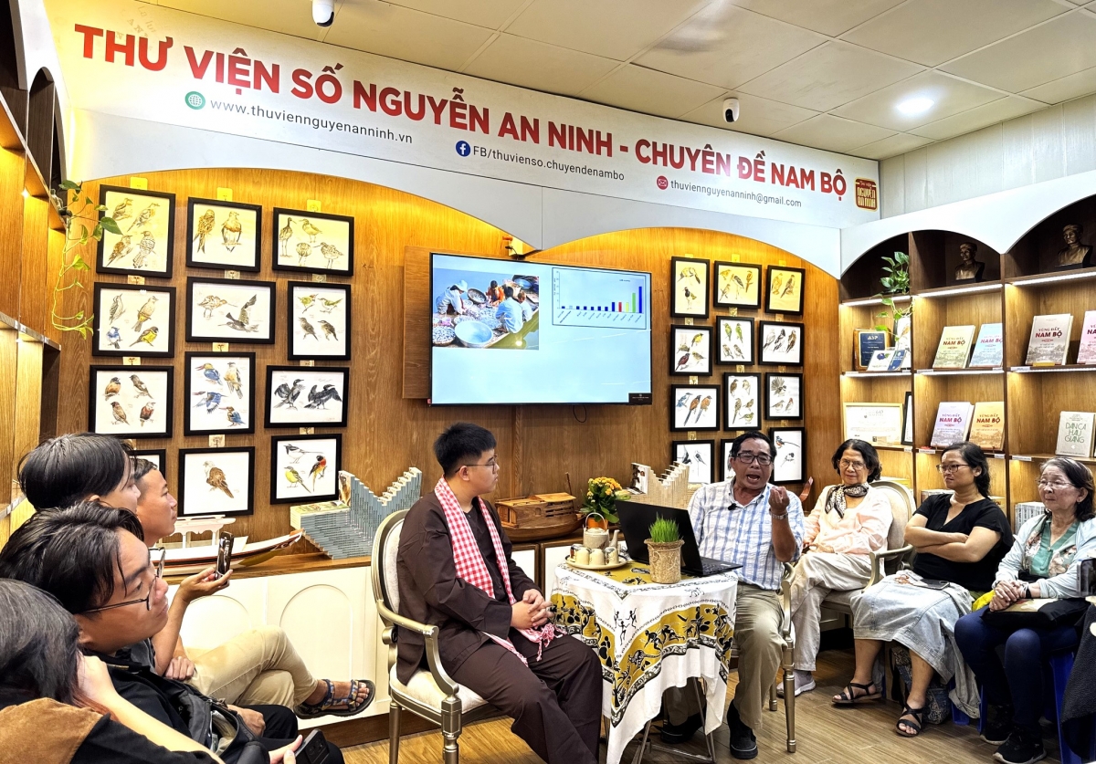 “Thư viện người” tại Đường sách TP. Hồ Chí Minh: Đọc di sản từ những cuộc đời thực