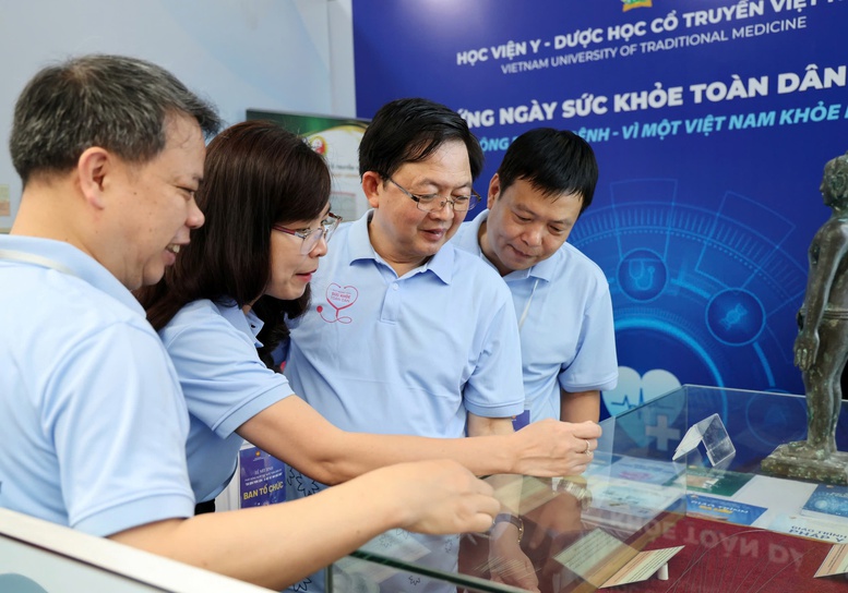 Ngày Sức khỏe toàn dân 7/4: “Chủ động phòng bệnh - Vì một Việt Nam khỏe mạnh”