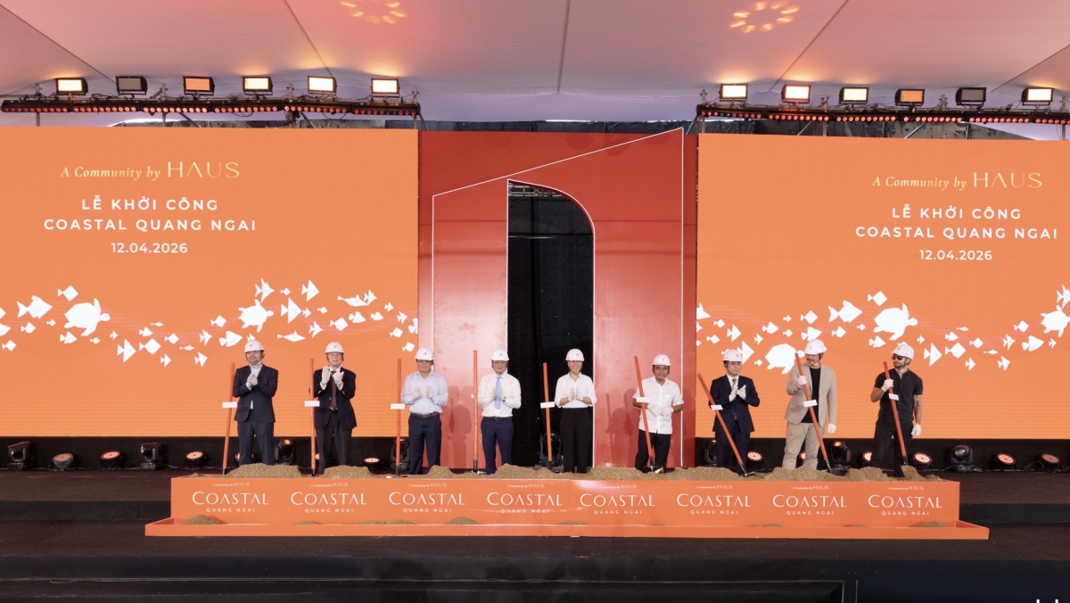 Lễ khởi công dự án Coastal Quảng Ngãi, tọa lạc tại xã Tư Nghĩa, với sự tham gia của nhiều lãnh đạo Trung ương, chính quyền địa phương, đại diện chủ đầu tư NHSLAND cùng các đối tác trong và ngoài nước. Lễ khởi công dự án Coastal Quảng Ngãi, tọa lạc tại xã Tư Nghĩa, với sự tham gia của nhiều lãnh đạo Trung ương, chính quyền địa phương, đại diện chủ đầu tư NHSLAND cùng các đối tác trong và ngoài nước.
