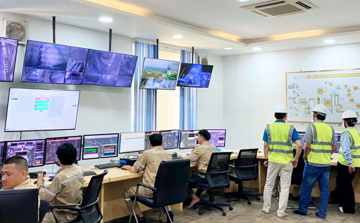 “Bức tường” kỹ thuật đang thách thức tham vọng xanh của ngành xi măng