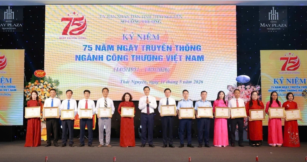 Thái Nguyên kỷ niệm 75 năm Ngành Công Thương: Khẳng định sứ mệnh lịch sử dẫn dắt nền kinh tế Thái Nguyên kỷ niệm 75 năm Ngành Công Thương: Khẳng định sứ mệnh lịch sử dẫn dắt nền kinh tế