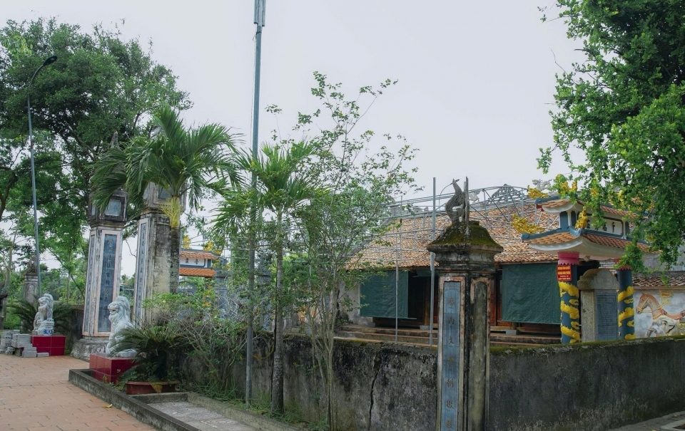 Nỗi trăn trở trước mùa lễ hội của người dân về Đền Hoàng Tá Thốn