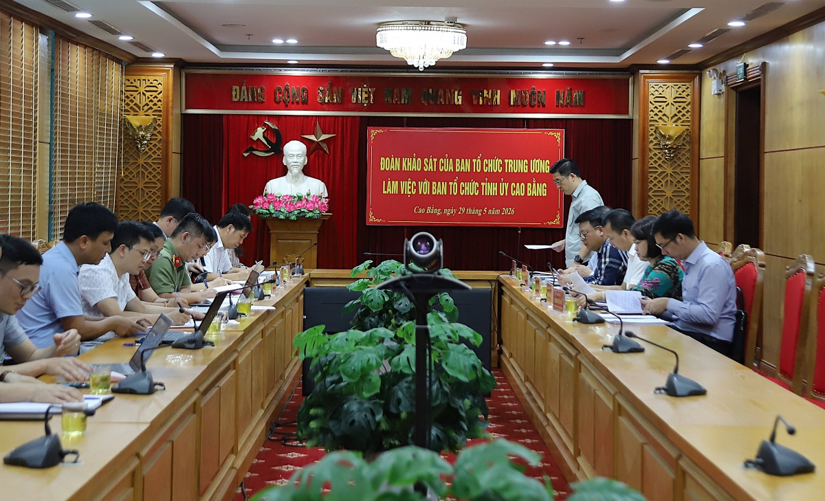 Đoàn khảo sát của Ban Tổ chức Trung ương làm việc với Ban Tổ chức Tỉnh ủy Cao Bằng về việc thực hiện Nghị quyết 26-NQ/TW