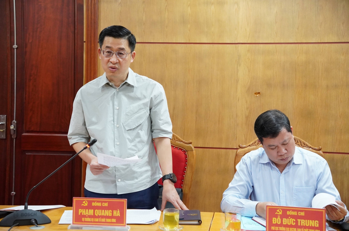 Đoàn khảo sát của Ban Tổ chức Trung ương làm việc với Ban Tổ chức Tỉnh ủy Cao Bằng về việc thực hiện Nghị quyết 26-NQ/TW