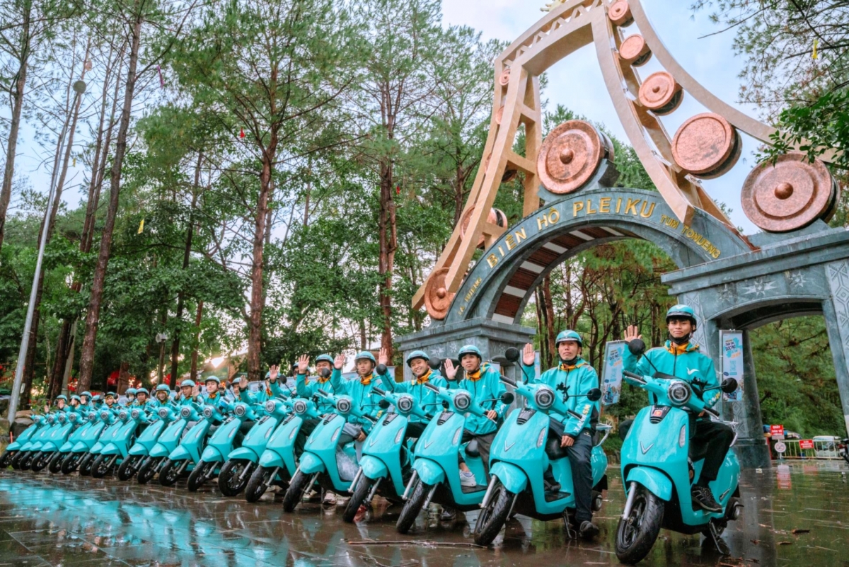 Để đảm bảo chất lượng dịch vụ đồng nhất trên toàn hệ thống, đội ngũ Bác Tài Xanh tại các địa phương mới sẽ được tuyển chọn và đào tạo theo bộ tiêu chuẩn chung của Green SM. 