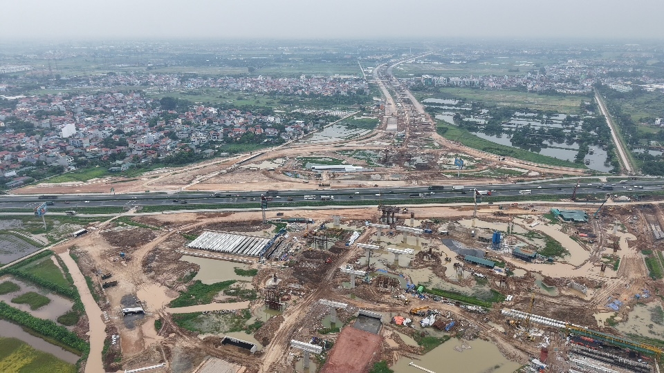 Từ Vành đai 4 đến sân bay Quảng Trị: Cách T&T Group của Bầu Hiển đi đường dài với các đại dự án PPP