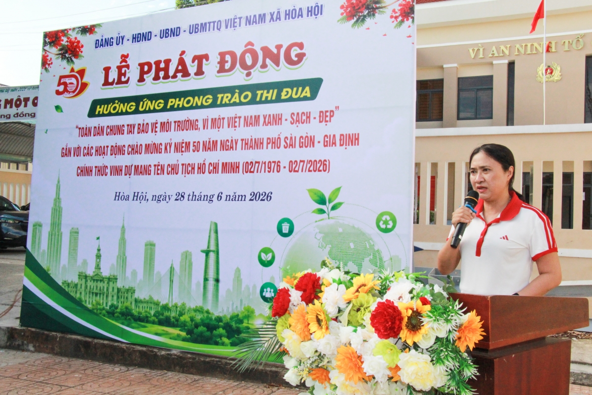 Xã Hòa Hội ra quân trồng cây xanh, hưởng hứng phong trào thành phố muôn sắc hoa