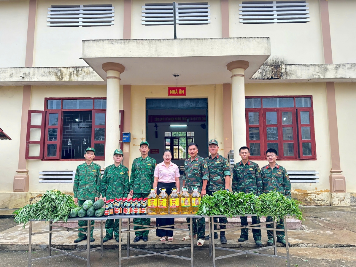 Cao Bằng: biểu dương, nhân rộng mô hình huy động sức mạnh toàn dân xây dựng trường nội trú liên cấp