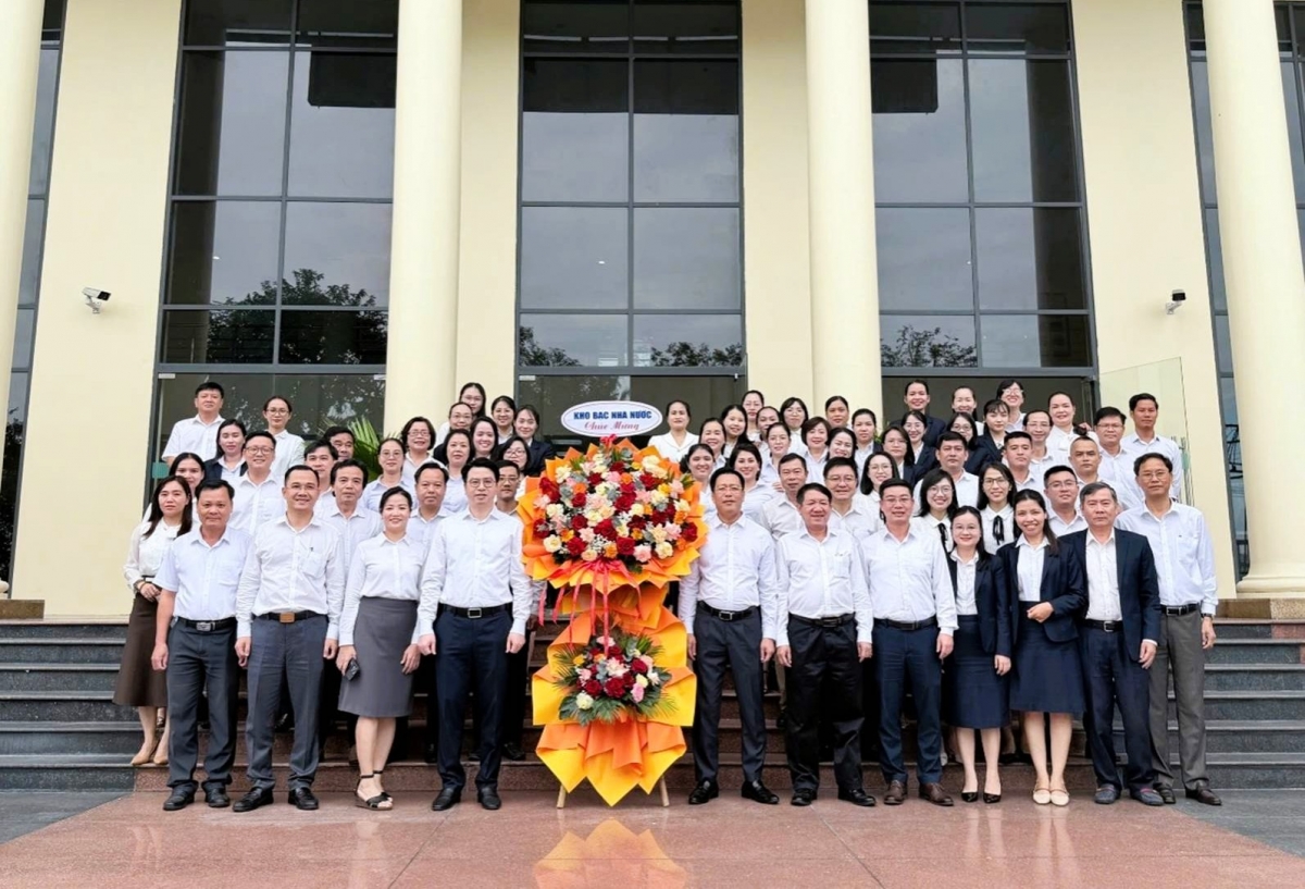 Tập thể KBNN Khu vực XIII tăng cường kỷ luật kỷ cương và đẩy mạnh cải cách hiện đại hóa, phấn đấu hoàn thành tốt các chỉ tiêu được giao