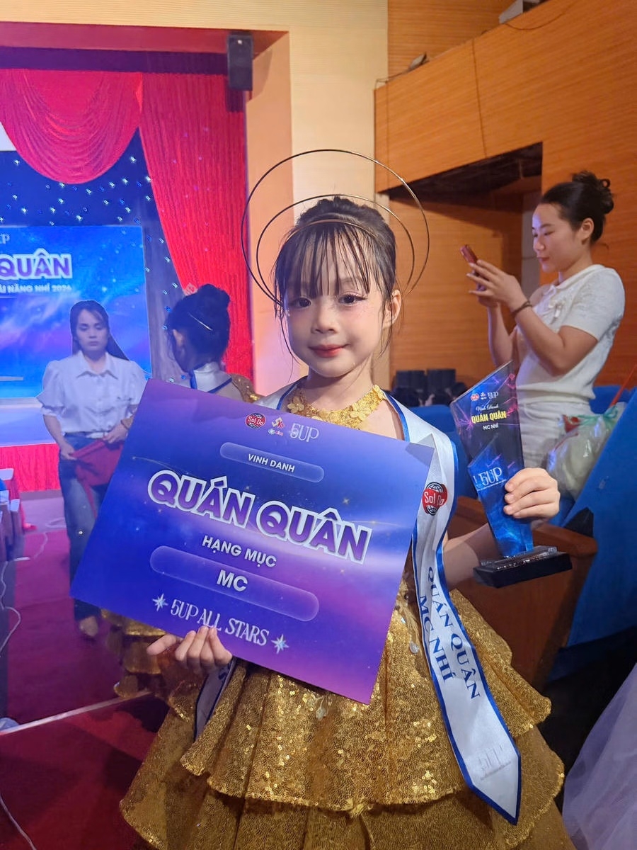 Một trong 2 thí sinh Nguyễn Lan Phương và Triệu Nhã An đã xuất sắc giành được 2 vé vàng danh giá, trở thành những gương mặt nổi bật của đoàn Lạng Sơn tại mùa giải năm nay.