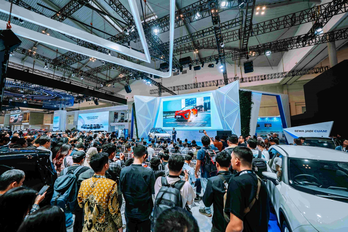 VinFast mang đến GIIAS 2026 dải ô tô điện cùng loạt chính sách hấp dẫn cho khách hàng Indonesia VinFast mang đến GIIAS 2026 dải ô tô điện cùng loạt chính sách hấp dẫn cho khách hàng Indonesia