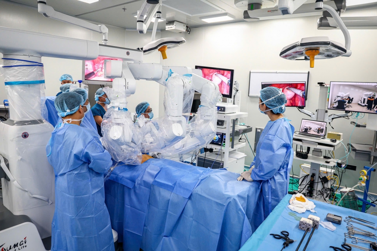 Hệ thống robot y tế hiện đại tại Vinmec.  