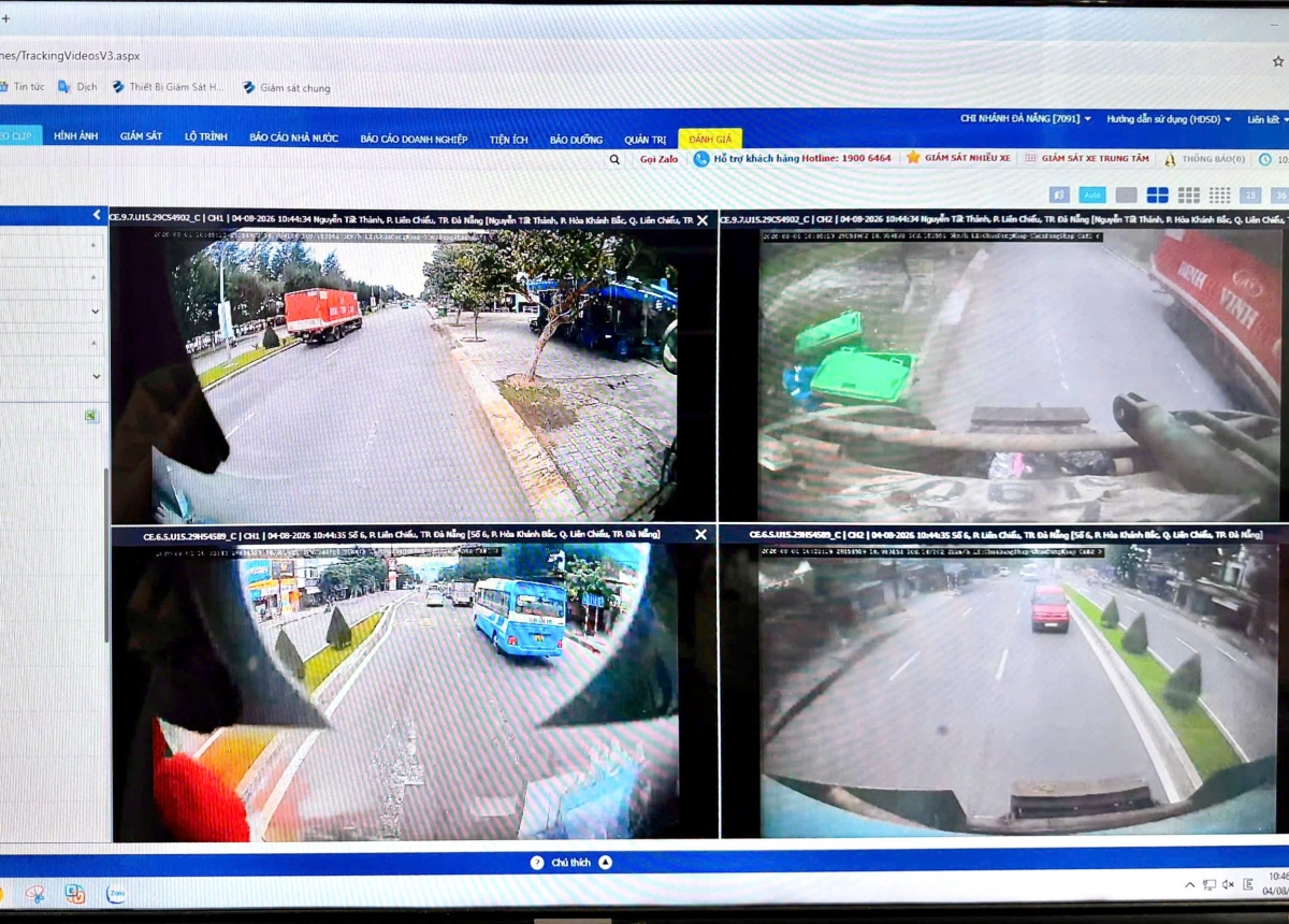 Lộ trình các xe thu gom rác được theo dõi theo thời gian thực thông qua hệ thống GPS và phần mềm điều hành tập trung của Urenco 15 Lộ trình các xe thu gom rác được theo dõi theo thời gian thực thông qua hệ thống GPS và phần mềm điều hành tập trung của Urenco 15
