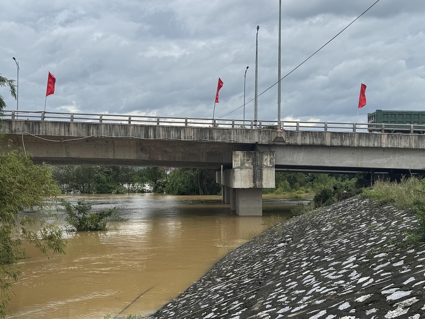 Mực nước lũ trên các sông ở Bắc Ninh đang xuống Mực nước lũ trên các sông ở Bắc Ninh đang xuống