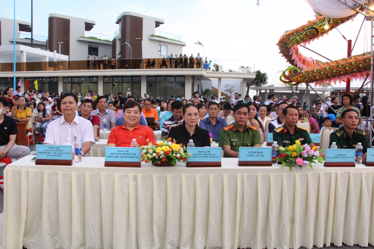 Công ty TNHH Tâm Hoàng Thiên cùng chính quyền địa phương xây dựng hình ảnh du lịch Long Hải