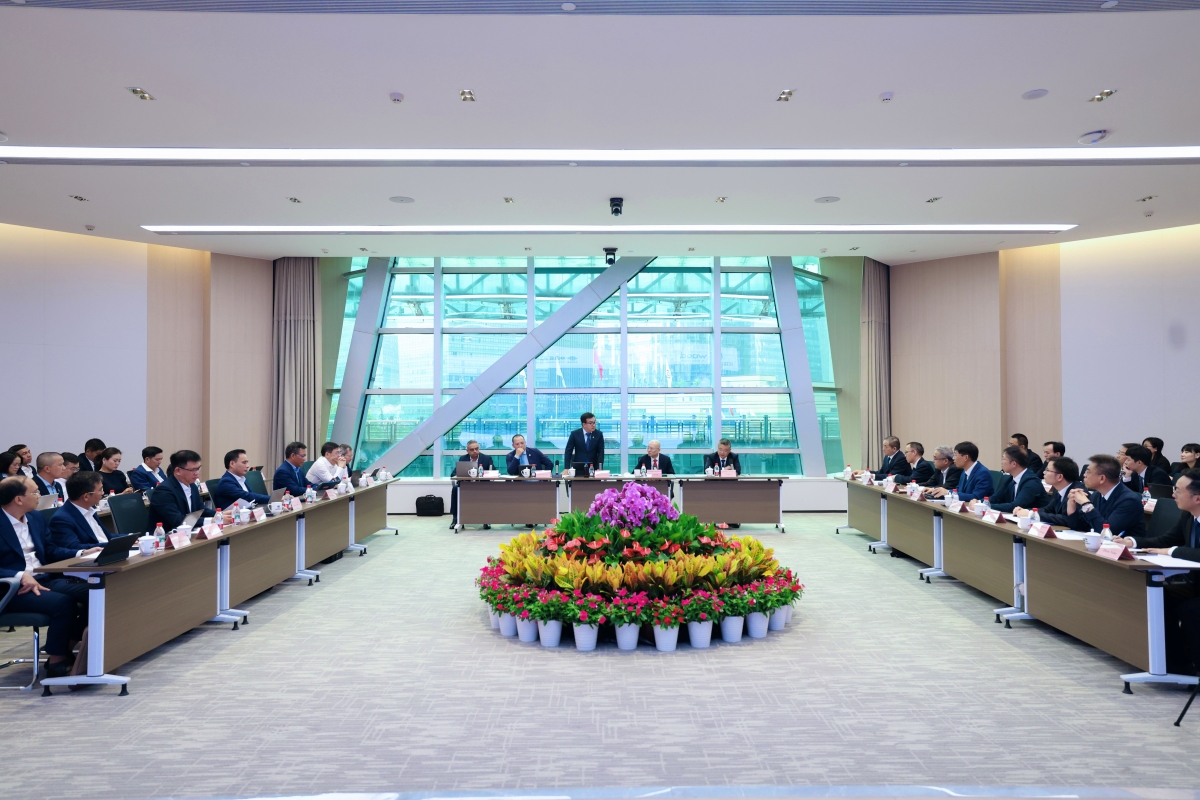 Đại diện Chủ đầu tư phát biểu tại buổi họp