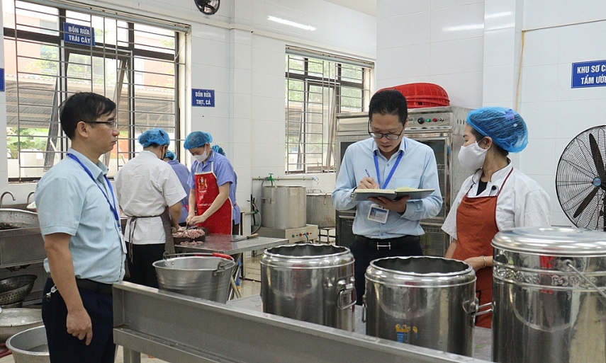 Bắc Ninh yêu cầu đảm bảo an toàn chất lượng bữa ăn nội trú và bán trú
