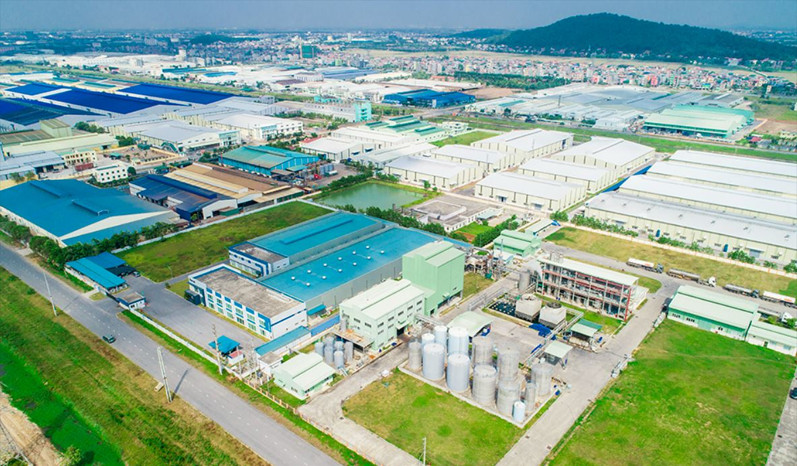 Yêu cầu bảo vệ môi trường đang ngày càng gắn chặt hơn với bài toán nâng cao hiệu quả sản xuất và năng lực cạnh tranh của doanh nghiệp. Yêu cầu bảo vệ môi trường đang ngày càng gắn chặt hơn với bài toán nâng cao hiệu quả sản xuất và năng lực cạnh tranh của doanh nghiệp.