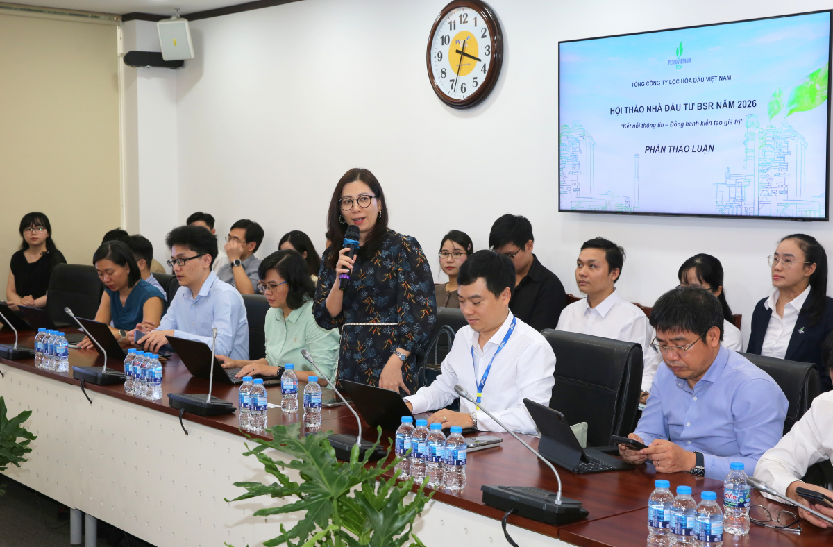 Nhà đầu tư đặt câu hỏi tới BSR Nhà đầu tư đặt câu hỏi tới BSR