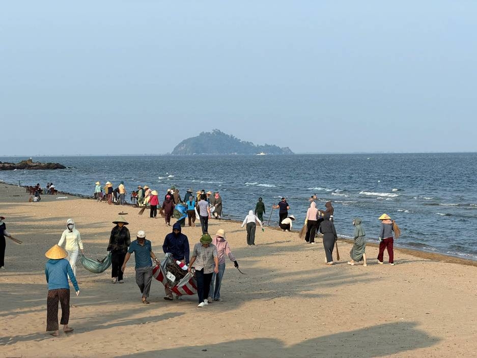 Bảo vệ môi trường biển Thanh Hóa: Chung tay giữ gìn những bãi biển xanh, sạch, đẹp Bảo vệ môi trường biển Thanh Hóa: Chung tay giữ gìn những bãi biển xanh, sạch, đẹp