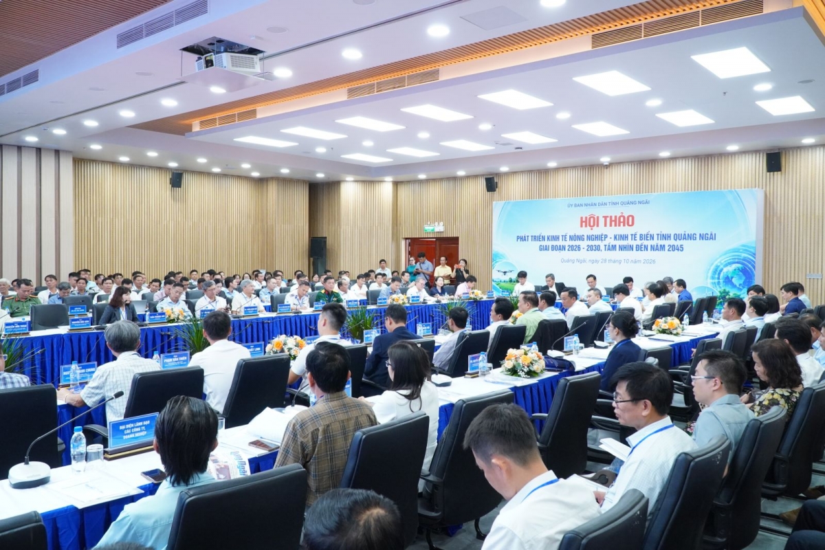 Hội thảo “Phát triển kinh tế nông nghiệp - kinh tế biển tỉnh Quảng Ngãi giai đoạn 2026–2030, tầm nhìn đến năm 2045” tập trung đề xuất giải pháp phát huy lợi thế địa phương, kết nối các chuỗi giá trị và thúc đẩy tăng trưởng bền vững.