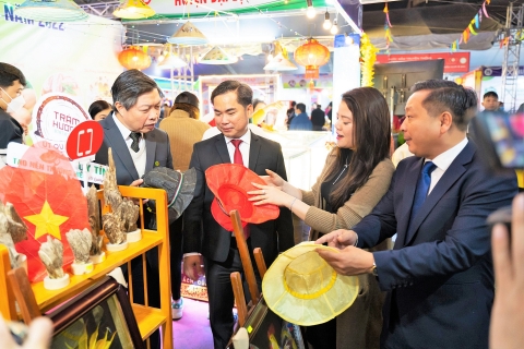 Khai mạc “Hội chợ Triển lãm thành tựu kinh tế huyện Đại Lộc năm 2022”