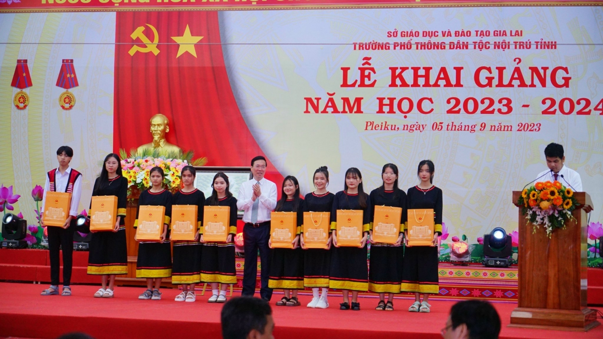 Chủ tịch nước Võ Văn Thưởng dự khai giảng năm học mới tại trường dân tộc nội trú Gia Lai