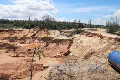 Nghiên cứu đề xuất giải pháp đổ thải ở các mỏ titan cát đỏ khu vực xã Hồng Phong và xã Hòa Thắng, huyện Bắc Bình, tỉnh Bình Thuận