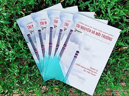 Ấn phẩm đầu tiên về chất lượng không khí tại Việt Nam