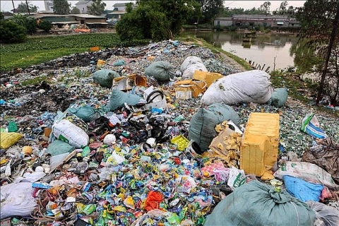 Để rác không còn là gánh nặng môi trường nông thôn