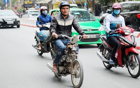 Hà Nội: Đo kiểm khí thải và hỗ trợ đổi xe mô tô, gắn máy cũ