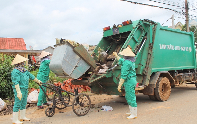 Những mô hình thu gom rác thải hạn chế ô nhiễm môi trường  Cổng Thông Tin  Hội Liên hiệp Phụ nữ Việt Nam